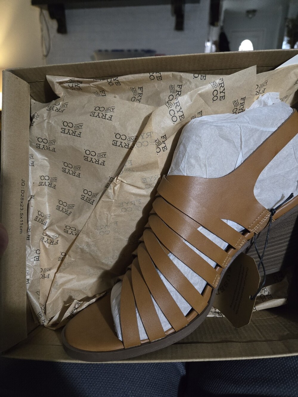 Frye & Co. Women's Galia Tan Strappy Heeled Sandal, New, Size 11